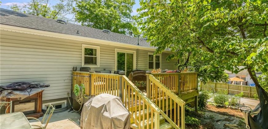 Homes for Sale in Kansas City, MO 64118 | 7940 N Broadway Street
