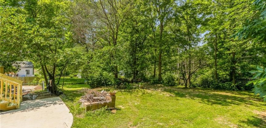 Homes for Sale in Kansas City, MO 64118 | 7940 N Broadway Street