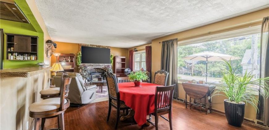 Homes for Sale in Kansas City, MO 64118 | 7940 N Broadway Street