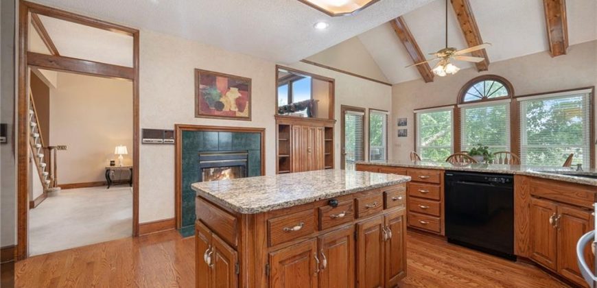 Homes for Sale in Kansas City, MO 64119 | 6111 N Kensington Court