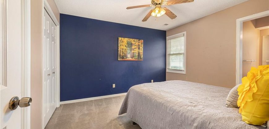 Homes for Sale in Kansas City, MO 64119 | 6111 N Kensington Court