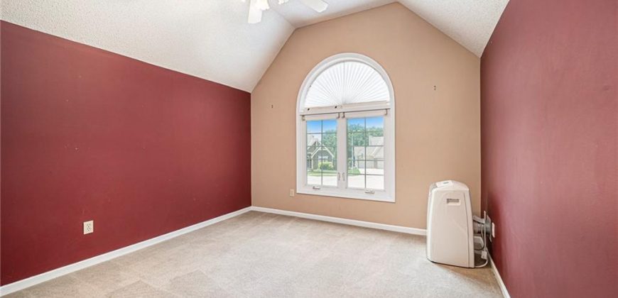 Homes for Sale in Kansas City, MO 64119 | 6111 N Kensington Court