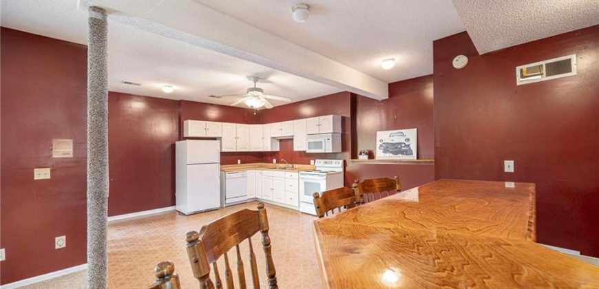 Homes for Sale in Kansas City, MO 64119 | 6111 N Kensington Court