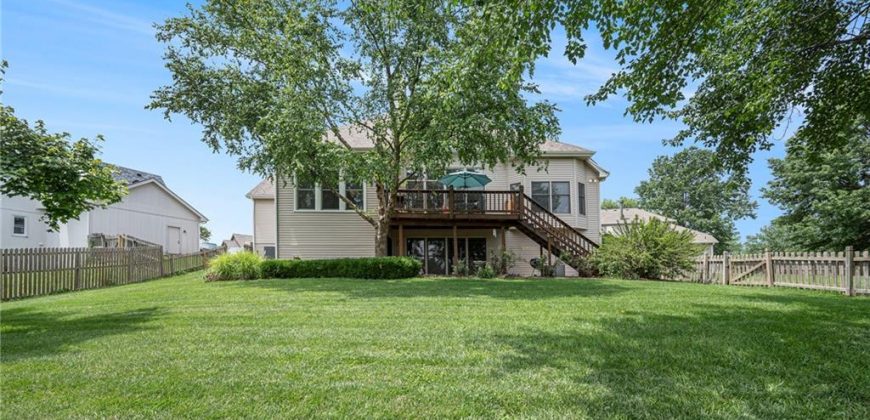 Homes for Sale in Kansas City, MO 64119 | 6111 N Kensington Court