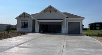 Homes for Sale in Kearney, MO 64060 | 13616  Clover Court