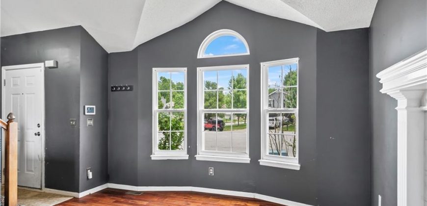 Homes for Sale in Kansas City, MO 64119 | 5615 N Richmond Avenue