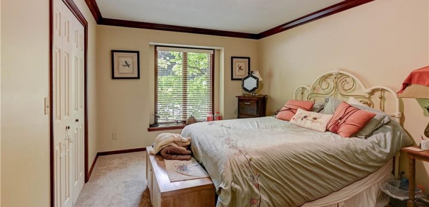 Homes for Sale in Liberty, MO 64068 | 512 E Clayview Drive