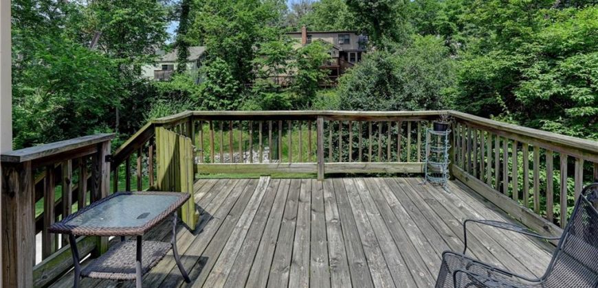 Homes for Sale in Liberty, MO 64068 | 512 E Clayview Drive