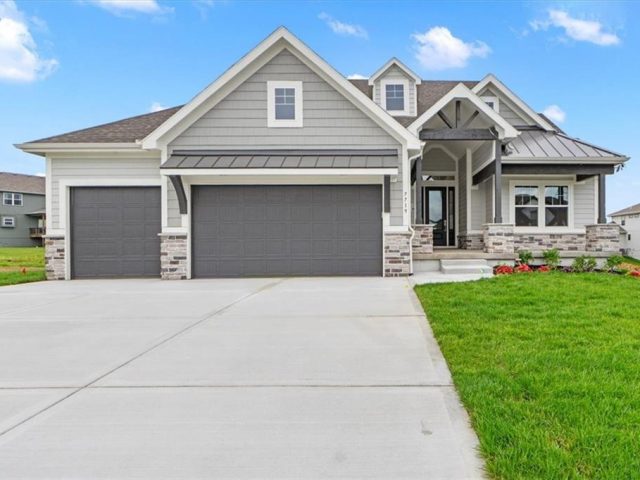 Homes for Sale in Kansas City, MO 64157 | 7719 NE 103rd Terrace