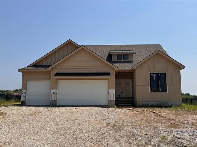 Homes for Sale in Kearney, MO 64060 | 2341  Fishing Lane