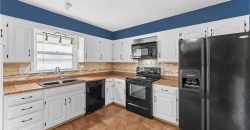 Homes for Sale in Kansas City, MO 64152 | 9715 NW View Coves Drive