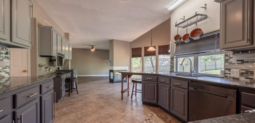 Homes for Sale in Kansas City, MO 64151 | 6512 N FISK Court