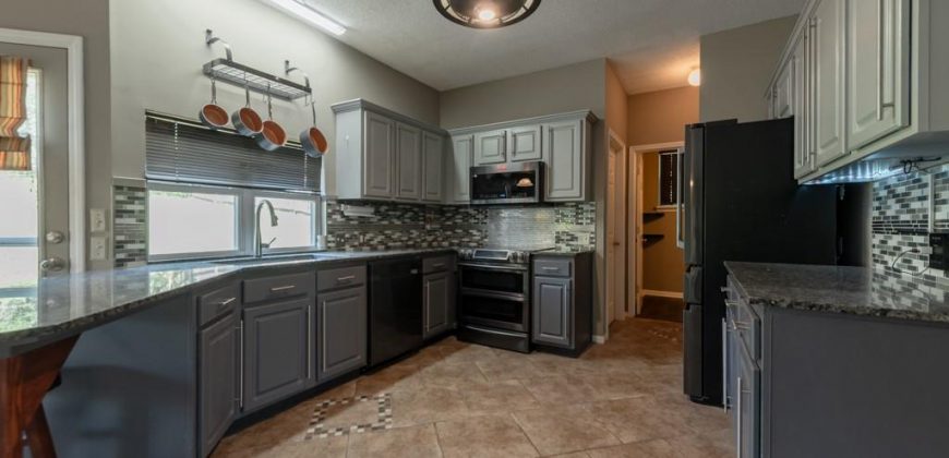 Homes for Sale in Kansas City, MO 64151 | 6512 N FISK Court