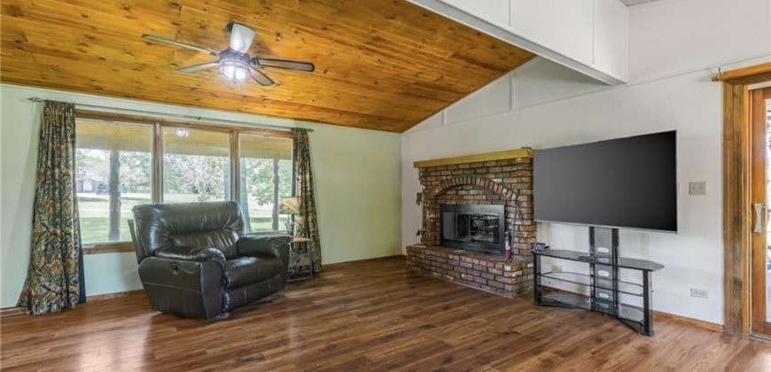 Homes for Sale in Kearney, MO 64060 | 13813  Petty Road