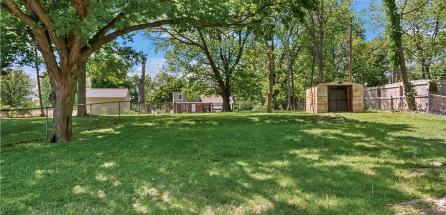 Homes for Sale in Kansas City, MO 64118 | 5524 N Virginia Avenue