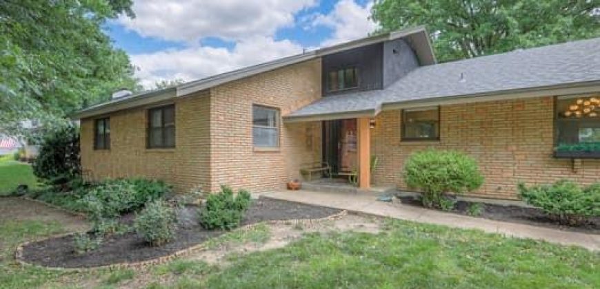 Homes for Sale in Kansas City, MO 64116 | 4605 N Main Street
