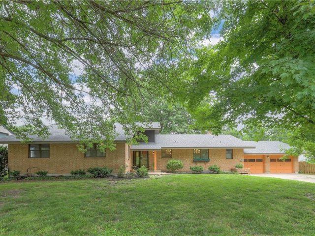 Homes for Sale in Kansas City, MO 64116 | 4605 N Main Street