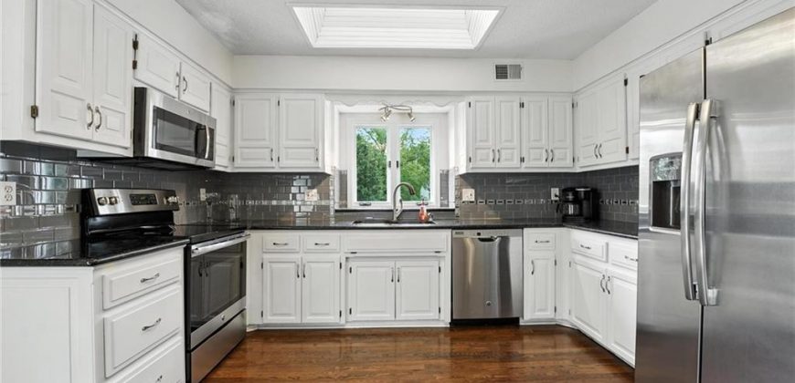 Homes for Sale in Kansas City, MO 64116 | 3437 N Wabash Avenue