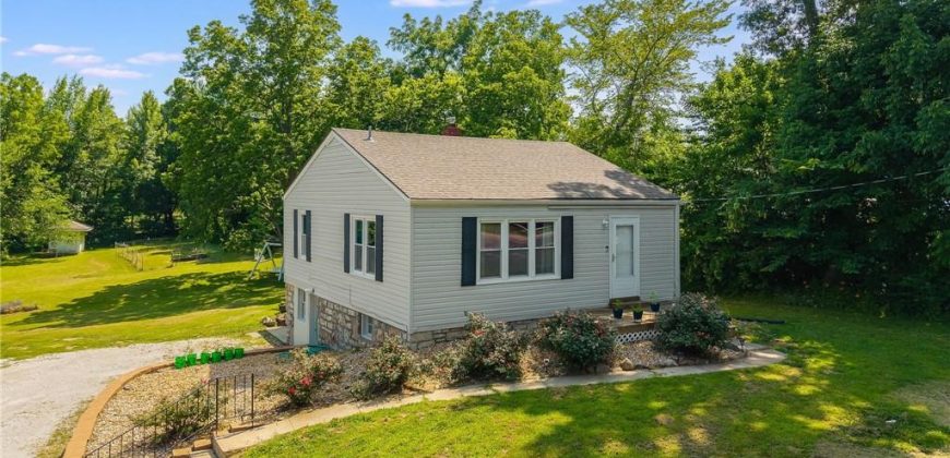 Homes for Sale in Kansas City, MO 64118 | 1201 NE 72nd Street