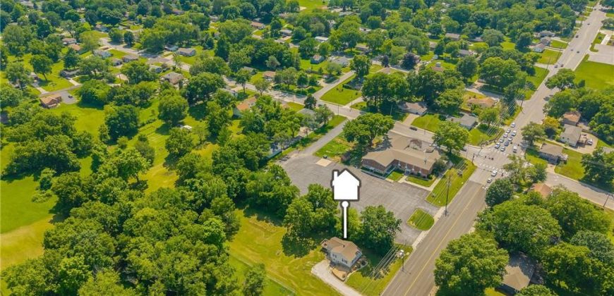 Homes for Sale in Kansas City, MO 64118 | 1201 NE 72nd Street
