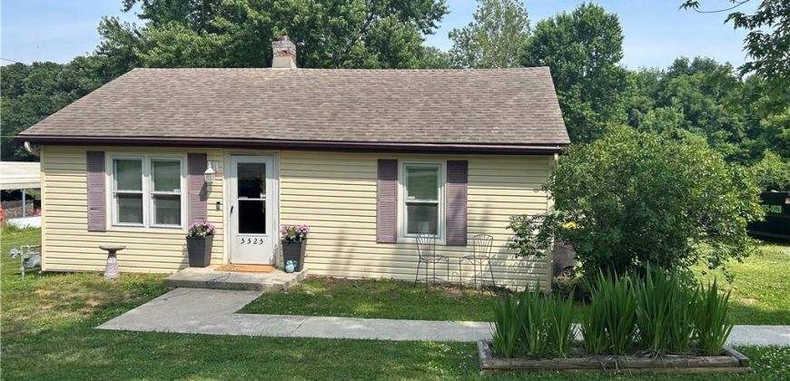 Homes for Sale in Kansas City, MO 64119 | 5525 NE Meadowbrook Road