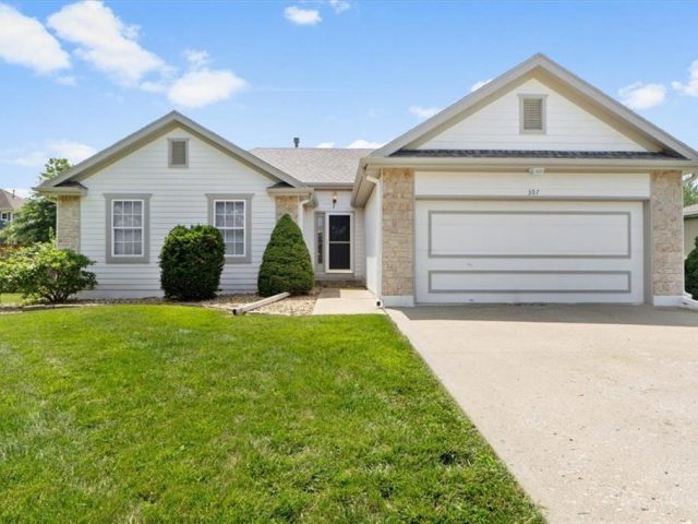 Homes for Sale in Kearney, MO 64060 | 307  Wildflower Lane