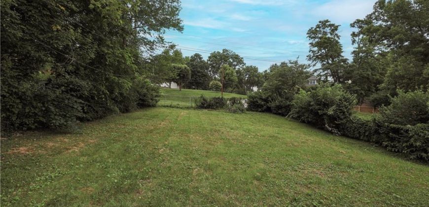 Homes for Sale in Liberty, MO 64068 | 644  Thornton Street