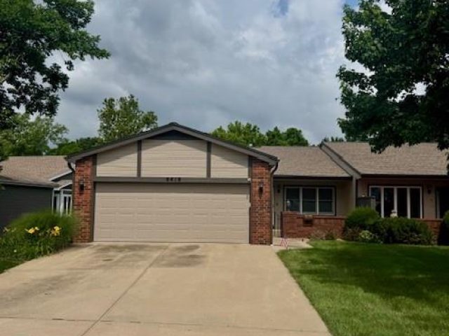Homes for Sale in Kansas City, MO 64151 | 6418 N Revere Drive
