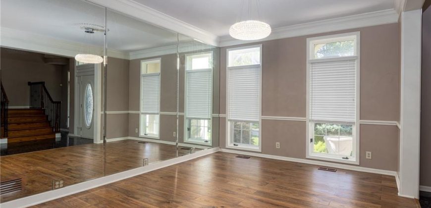Homes for Sale in Kansas City, MO 64151 | 6009 N Mattox Road
