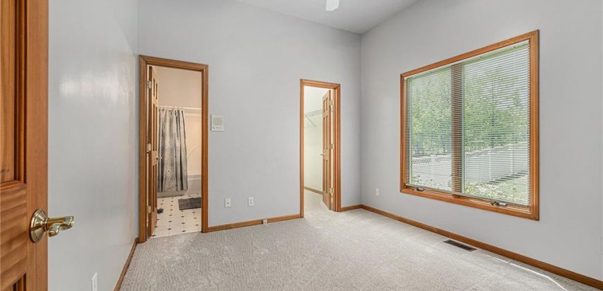 Homes for Sale in Smithville, MO 64089 | 6605  E Highway