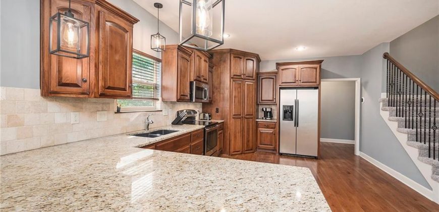 Homes for Sale in Riverside, MO 64150 | 5021 NW Timberline Drive