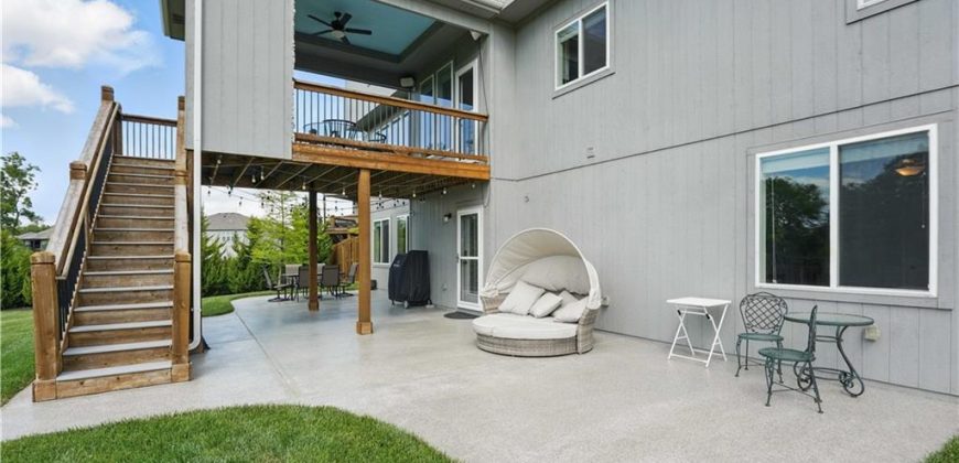 Homes for Sale in Kansas City, MO 64154 | 6718 NW 105th Street