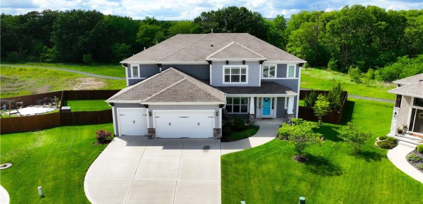 Homes for Sale in Kansas City, MO 64154 | 6718 NW 105th Street
