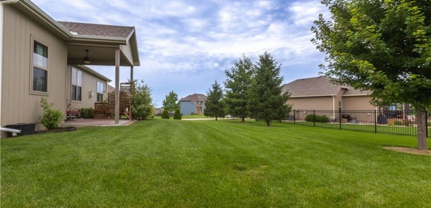 Homes for Sale in Smithville, MO 64089 | 17710  Mission Ridge Drive