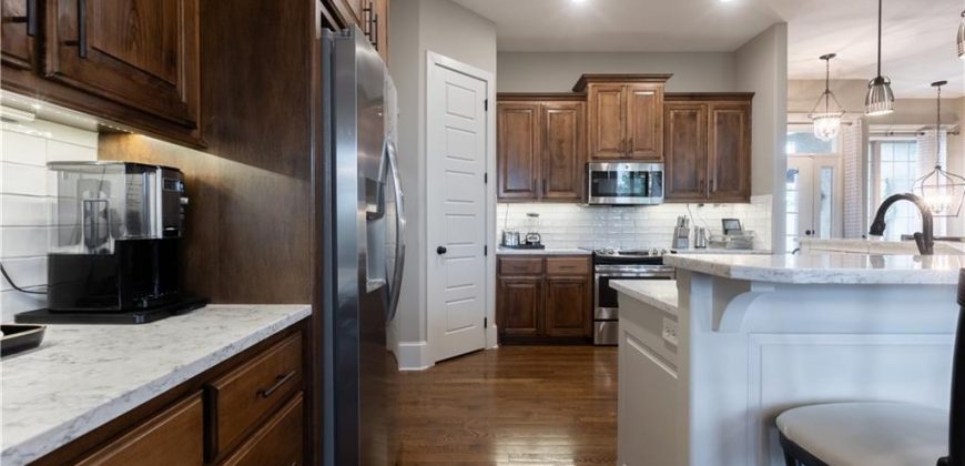 Homes for Sale in Smithville, MO 64089 | 17710  Mission Ridge Drive