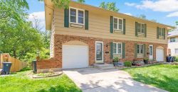 Homes for Sale in Kansas City, MO 64152 | 7139 NW Country Club Lane