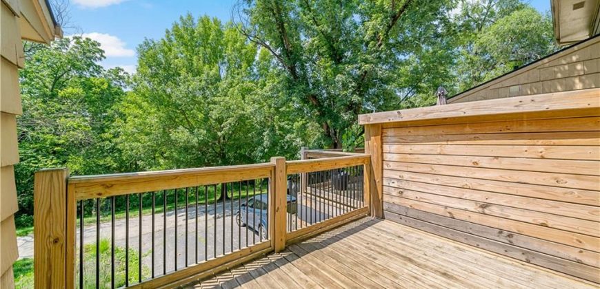 Homes for Sale in Kansas City, MO 64152 | 7139 NW Country Club Lane