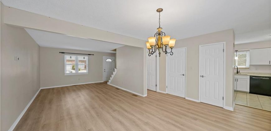 Homes for Sale in Kansas City, MO 64152 | 7139 NW Country Club Lane