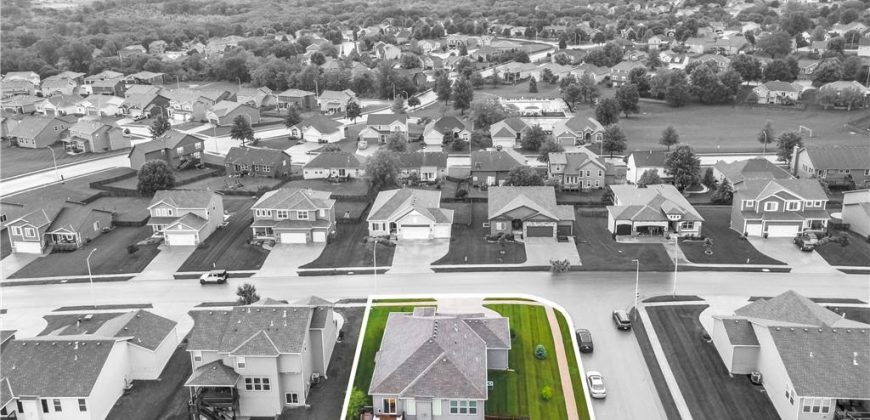 Homes for Sale in Kansas City, MO 64157 | 9102  111th Place