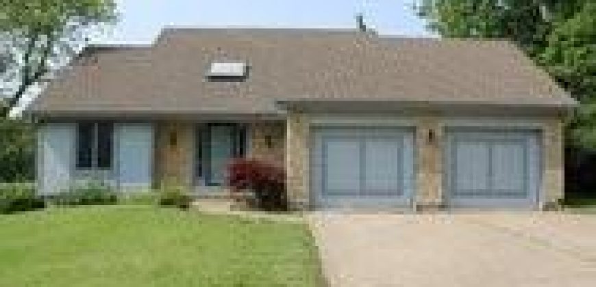 Homes for Sale in Kansas City, MO 64118 | 2300 NE 67th Terrace