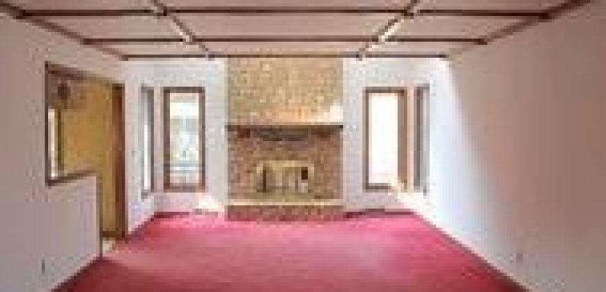 Homes for Sale in Kansas City, MO 64118 | 2300 NE 67th Terrace