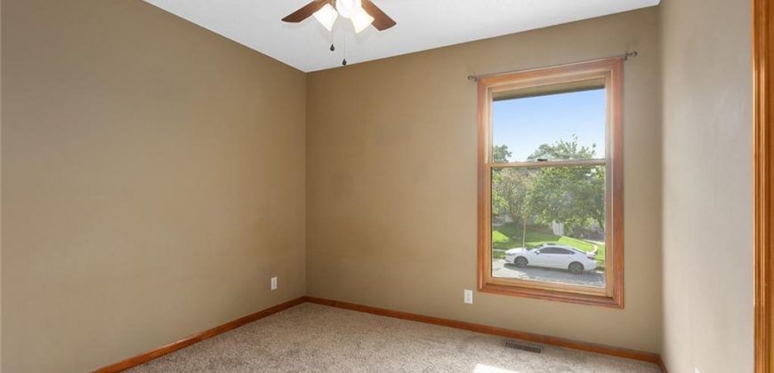 Homes for Sale in Kansas City, MO 64119 | 4808 N Beacon Avenue