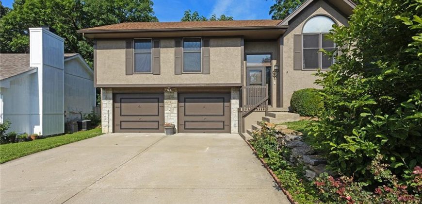 Homes for Sale in Kansas City, MO 64119 | 4808 N Beacon Avenue