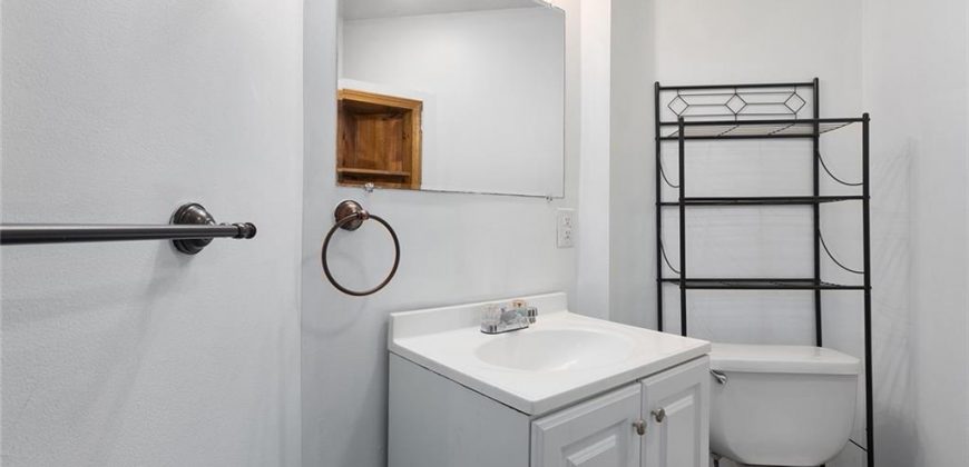 Homes for Sale in Kansas City, MO 64119 | 4808 N Beacon Avenue