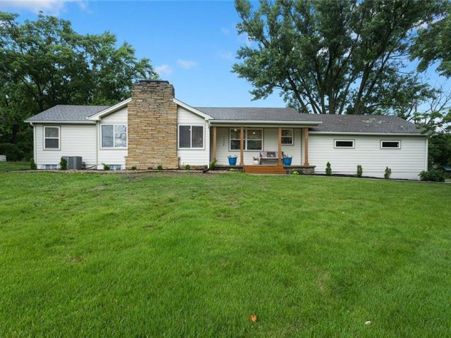 Homes for Sale in Liberty, MO 64068 | 1304  Nashua Road