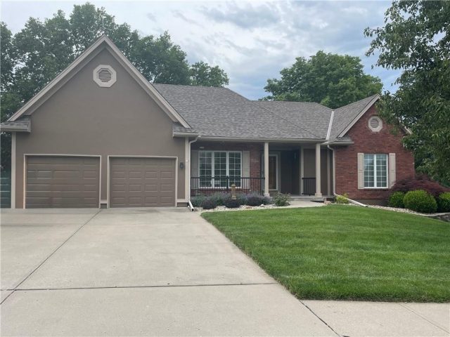 Homes for Sale in Kansas City, MO 64155 | 1223  93rd Street
