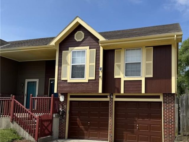 Homes for Sale in Kansas City, MO 64151 | 3411 NW 71st Terrace