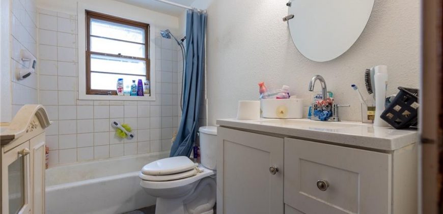 Homes for Sale in Kansas City, MO 64118 | 4 NW 81st Street