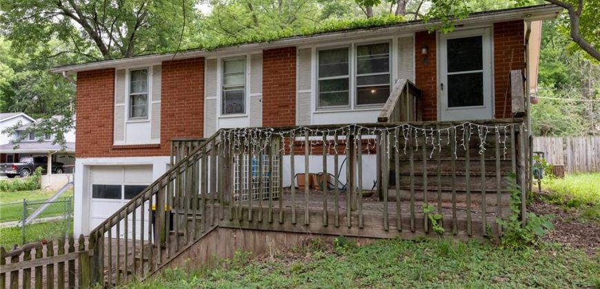 Homes for Sale in Kansas City, MO 64118 | 4 NW 81st Street