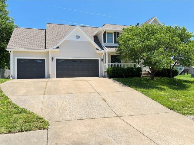 Homes for Sale in Kansas City, MO 64155 | 10001 N Wayne Place